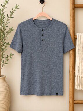 Threads 4 Thought Men’s Heather Blue Henley Shirt XS NWT
